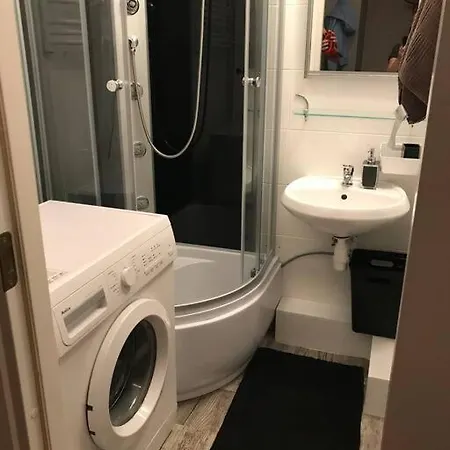 Przytulny Apartament Z Bezplatnym Parkingiem Olsztyn (Warmian-Masurian)