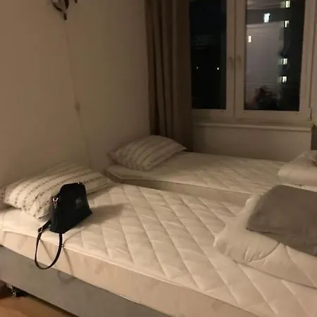 Przytulny Apartament Z Bezplatnym Parkingiem Olsztyn (Warmian-Masurian)