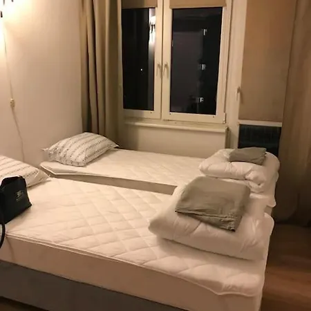 Przytulny Apartament Z Bezplatnym Parkingiem Olsztyn (Warmian-Masurian)